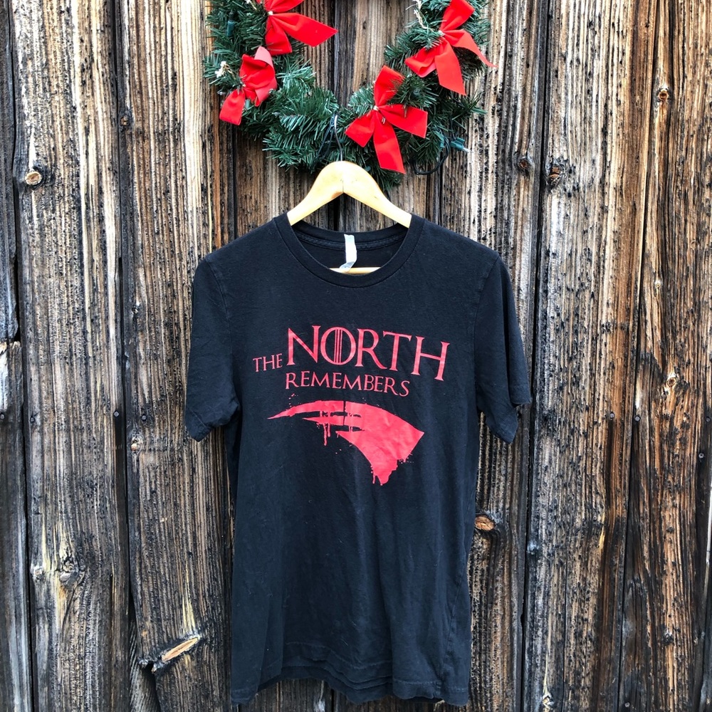 “barstool”the north remembers tee